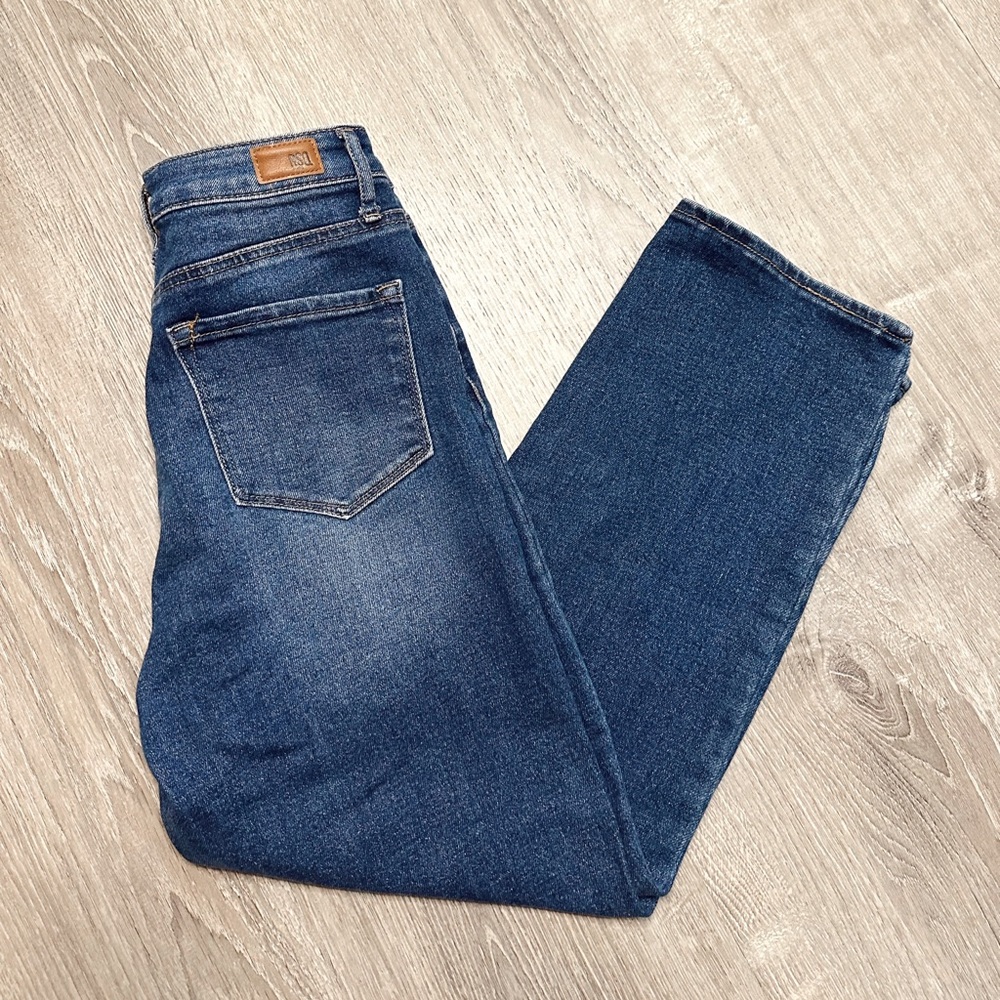 •RSQ• HIGH RISE STRAIGHT LEG JEANS